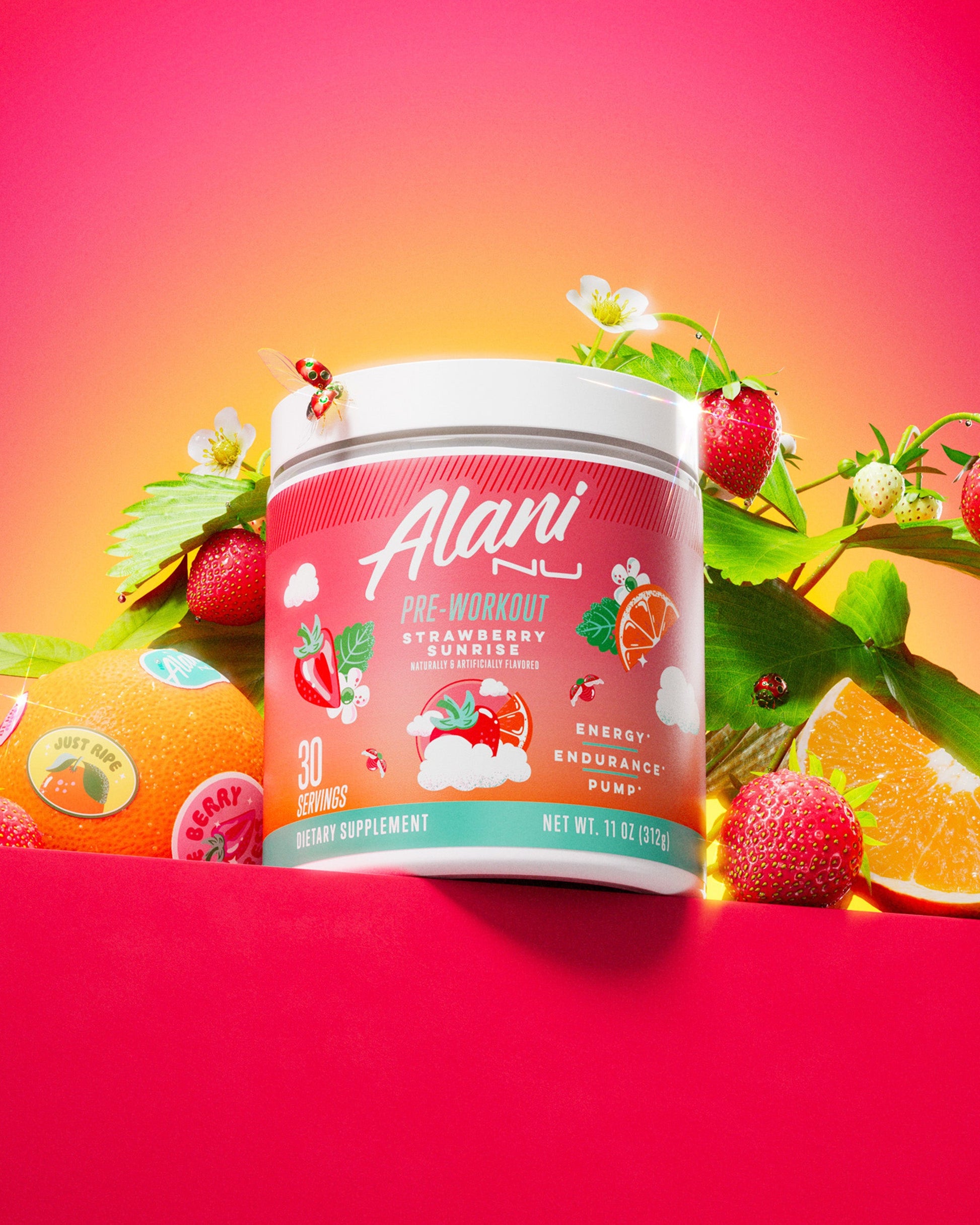 pre-workout-strawberry-sunrise-30-servings-z2 old_PWO-Lifestyle1_66e855fa-7371-448c-903c-5d4878314564.jpg